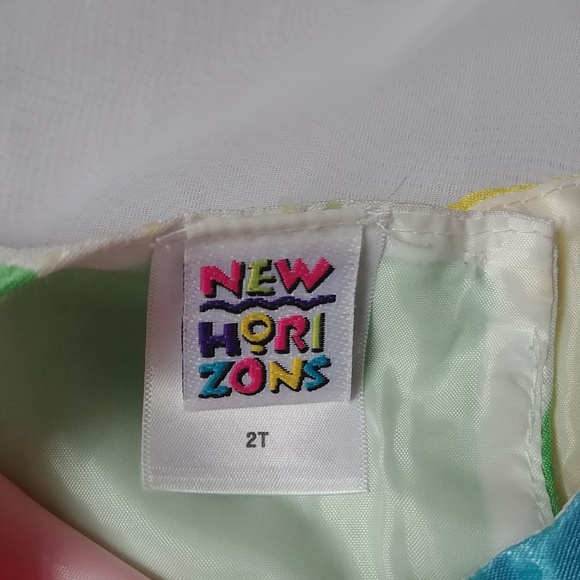 Formal Dress - Picture 4 of 6